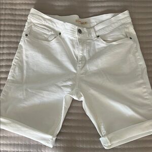 Levi’s Women’s White Denim Shorts